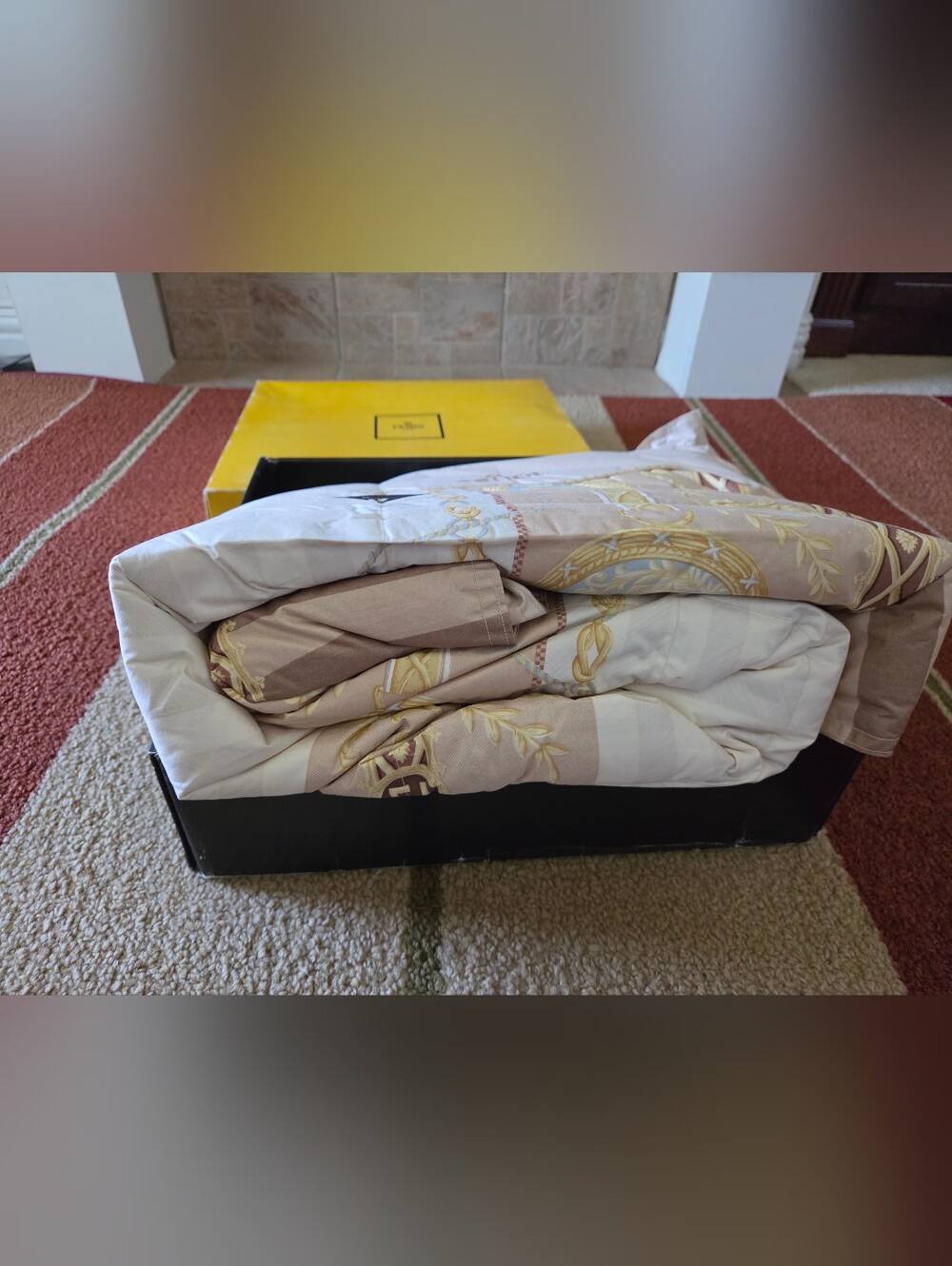 Authentic Fendi Luxury Light Comforter in Box 150cm*210cm- 59inches*82inches - Picture 4 of 8